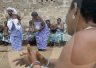 REPORTAGE - Benin: Voodoo Zwillinge Tradition