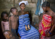 REPORTAGE - Benin: Voodoo Zwillinge Tradition