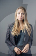 STUDIO - Elizabeth Olsen