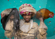 FEATURE - Menschen mit ihren Tieren