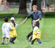 PEOPLE - Prinz Harry bei den 'StreetGames' Fit and Fed' in Newham
