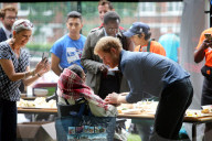 PEOPLE - Harry ein Prinz zum Anfassen