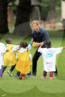 PEOPLE - Harry ein Prinz zum Anfassen