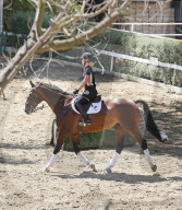 PEOPLE - Iggy Azalea hoch zu Ross in LA