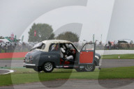 PEOPLE - Brian Johnson kippt in Silverstone an der 'Celebrity Challenge Trophy Race' seinen Austin A35