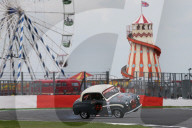 PEOPLE - Brian Johnson kippt in Silverstone an der 'Celebrity Challenge Trophy Race' seinen Austin A35
