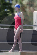 PEOPLE - Hailee Steinfeld wagt den Sprung