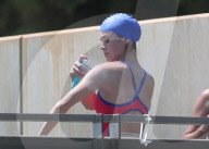 PEOPLE - Hailee Steinfeld wagt den Sprung