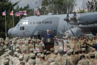 NEWS - Mike Pence zu Besuch in Georgien
