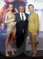 PEOPLE - Minimal: Cara Delevingne's Mexiko-Premieren-Robe 