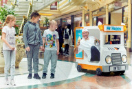 FEATURE - Der kleinste Glacewagen