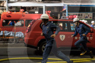NEWS - Japan: Brand im Tsukiji Fisch Markt in Tokio 