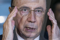 NEWS - Brasilien: Henrique Meirelles an der Pk in Sao Paulo