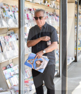 EXKLUSIV - Dustin Hoffman in Brentwood unterwegs