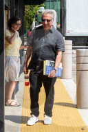 EXKLUSIV - Dustin Hoffman in Brentwood unterwegs