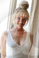PORTRAIT - Anne Heche 