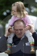 PEOPLE - Mia Tindall hoch zu Ross in Gatcombe Park in Gloucestershire