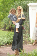 PEOPLE - Promis am 'Honest Company's Event' in den Hamptons