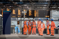 NEWS - London: Tausende Pendler von Bauarbeiten in der Waterloostation betroffen
