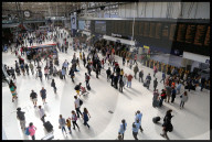 NEWS - London: Tausende Pendler von Bauarbeiten in der Waterloostation betroffen