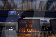 NEWS - London: Tausende Pendler von Bauarbeiten in der Waterloostation betroffen