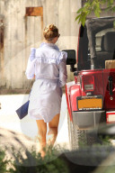 PEOPLE - Gwyneth Paltrow telefoniert sich durch die Hamptons