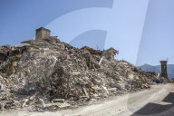 NEWS - Italien: Ein Jahr nach dem Erdbeben - die 'Rote Zone' in Amatrice