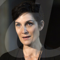 PORTRAIT - Carrie-Anne Moss