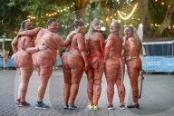 FEATURE - 'Streak for Tigers': Nackte Tiger für den London Zoo