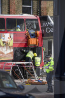 NEWS - Bus Unfall in London
