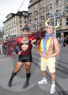 PEOPLE - Streetparade in Zürich