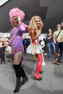 PEOPLE - Streetparade in Zürich