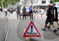 PEOPLE - Streetparade in Zürich