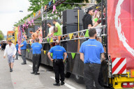 PEOPLE - Streetparade in Zürich