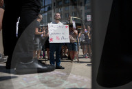 NEWS - Chicago: Demonstrationen gegen Rassisten Aufmarsch