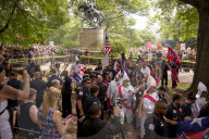 NEWS - Charlottesville: Aufmarsch von Mitgliedern des Ku Klux Klan 