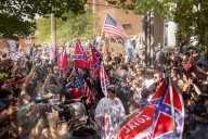 NEWS - Charlottesville: Aufmarsch von Mitgliedern des Ku Klux Klan 
