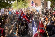 NEWS - Charlottesville: Aufmarsch von Mitgliedern des Ku Klux Klan 