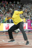 NEWS - London Leichtathletik WM: Usain Bolt verabschiedet sich mit einem "Purzelbaum"