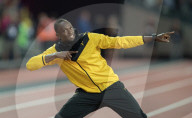 NEWS - London Leichtathletik WM: Usain Bolt verabschiedet sich mit einem "Purzelbaum"