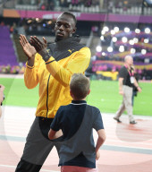 NEWS - London Leichtathletik WM: Usain Bolt verabschiedet sich mit einem "Purzelbaum"