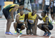 NEWS - London Leichtathletik WM: Usain Bolt verabschiedet sich mit einem "Purzelbaum"