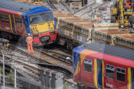 NEWS - Zug kollidiert mit Zug an der Waterloo Station