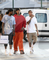 PEOPLE - Tyga macht mit seinen Boys Ferien in St.Tropez