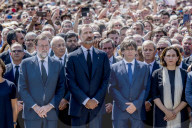 NEWS - Terrorattacke in Barcelona: Mariano Rajoy und König Felipe gedenken den Opfern