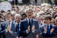 NEWS - Terrorattacke in Barcelona: Mariano Rajoy und König Felipe gedenken den Opfern