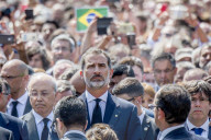 NEWS - Terrorattacke in Barcelona: Mariano Rajoy und König Felipe gedenken den Opfern