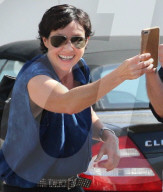 PEOPLE - Shannen Doherty strahlt in Malibu