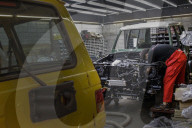 REPORTAGE - Südkorea: Alter SUV wird zur Luxuskarosse getuned
