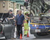 PEOPLE - Mel Gibson und Vince Vaughn bei Dreharbeiten zum Film Dragged Across Concrete in Vancouver